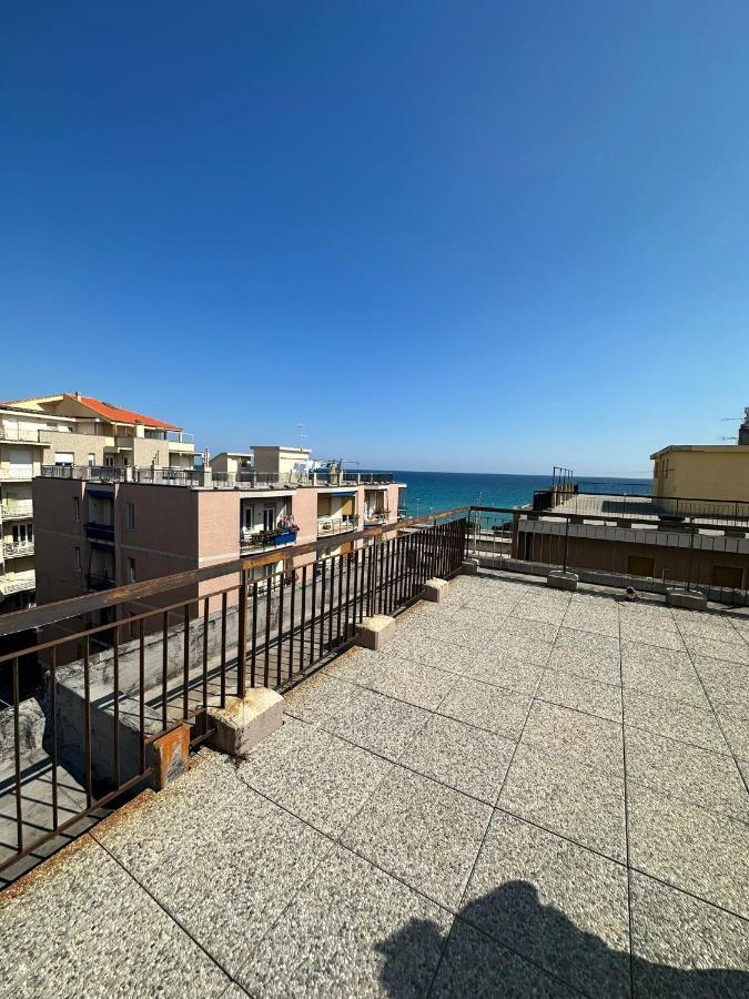 Alloggio Vista Mare Loano Exterior photo